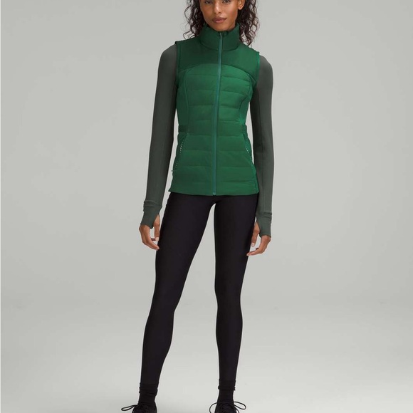 Lululemon Athletica Down for it all vest Size 6 - Picture 3 of 12